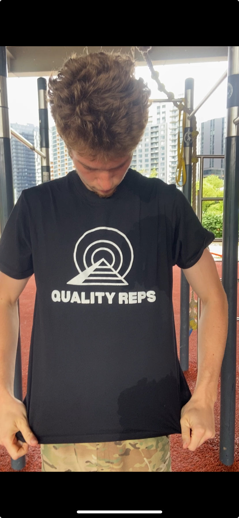 "CLEAR BLACK" QUALITYREPS Heavyweight cotton 100% cotton tee